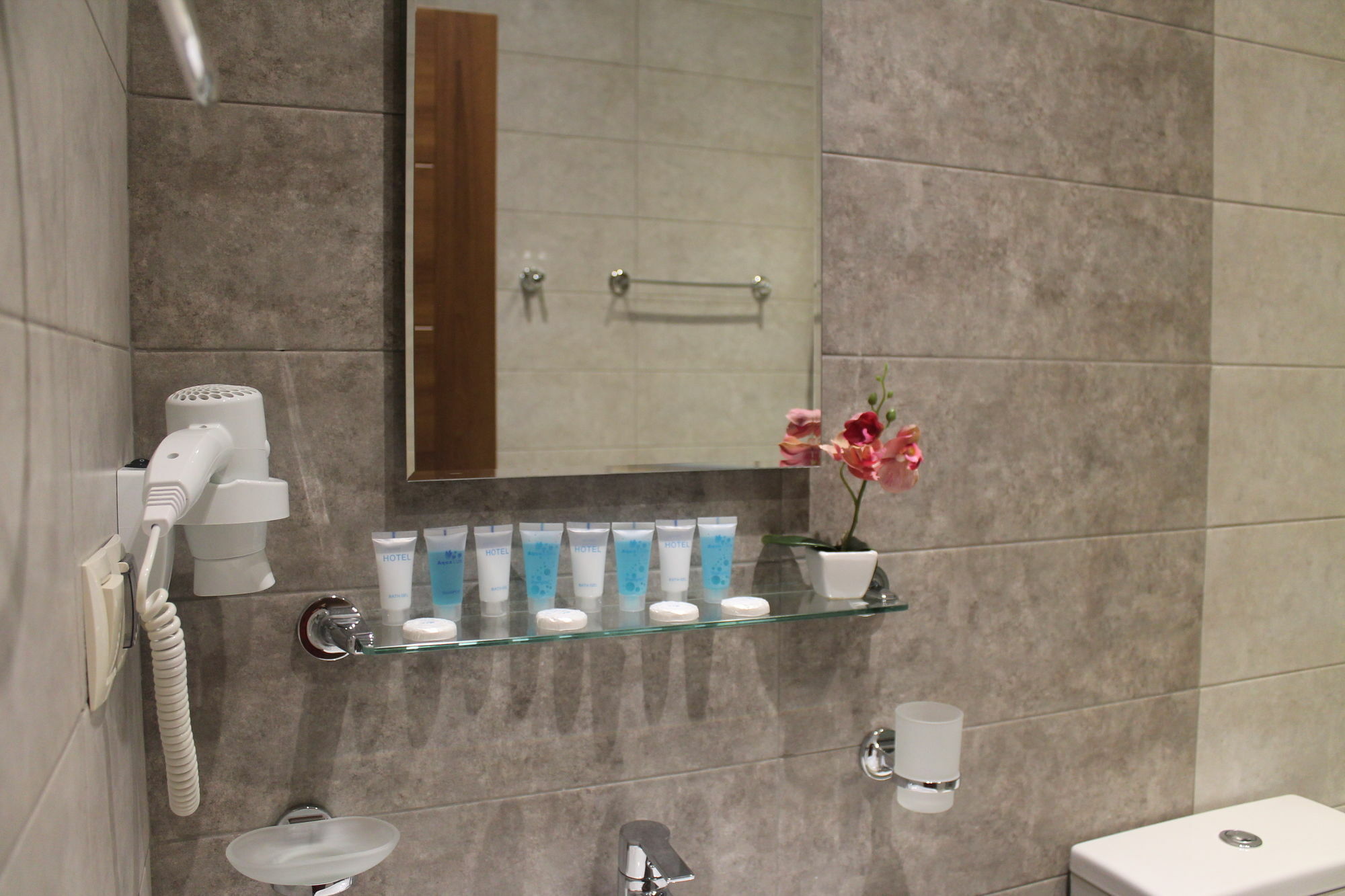 Gsg Hotel Tbilisi ภายนอก รูปภาพ